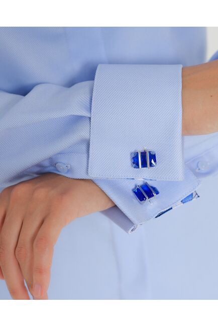 Женская рубашка из хлопка под запонки голубая с отделкой синие листочки-8762 от byME 