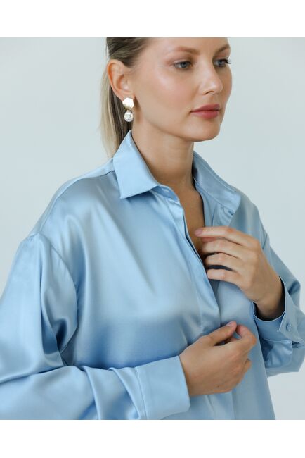 Женская рубашка из шелка голубая-8770 от byME 