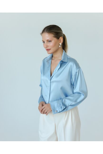 Женская рубашка из шелка голубая-8770 от byME 