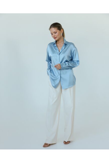 Женская рубашка из шелка голубая-8770 от byME 