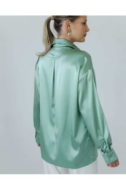 Женская рубашка из шелка зеленая 8772 от byME 