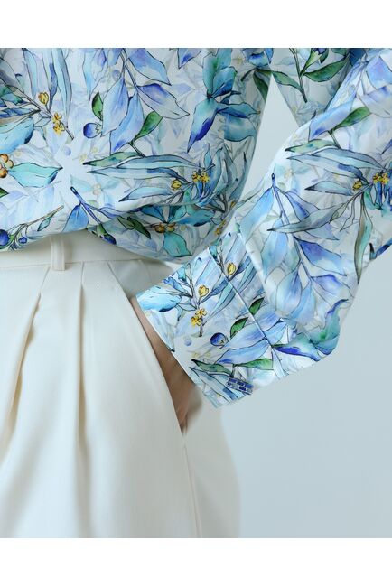 Женская рубашка из шелка с принтом цветы в сиреневых оттенках-8775 от byME 