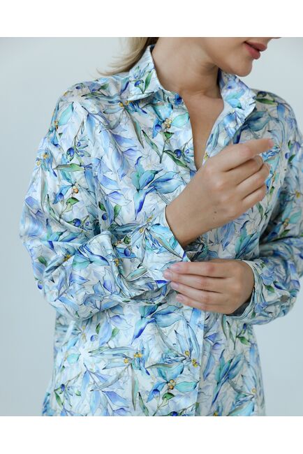 Женская рубашка из шелка с принтом цветы в сиреневых оттенках-8775 от byME 