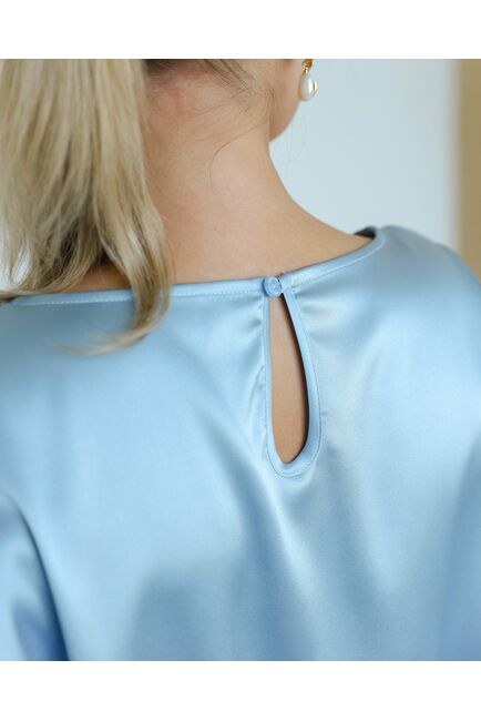 Женская блузка из шелка голубая-8783 от byME 
