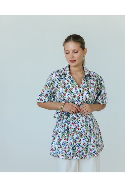 Женская рубашка на запах из хлопка с принтом голубика-8795 от byME 