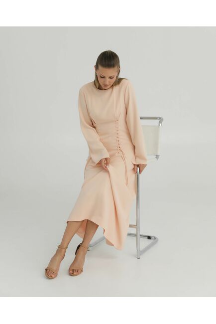 Платье персиковое от LW 