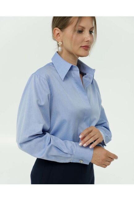 Женская рубашка в прямом силуэте с универсальной манжетой от byME 