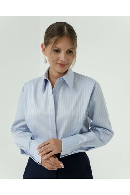 Женская рубашка голубая  из фактурного хлопка 8818 от byME 