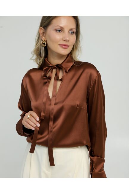 Женская рубашка из шёлка в шоколадном цвете 8819 от byME 