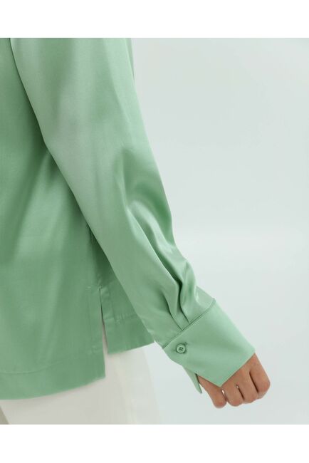 Блуза из натурального шёлка зелёного цвета 8820 от byME 