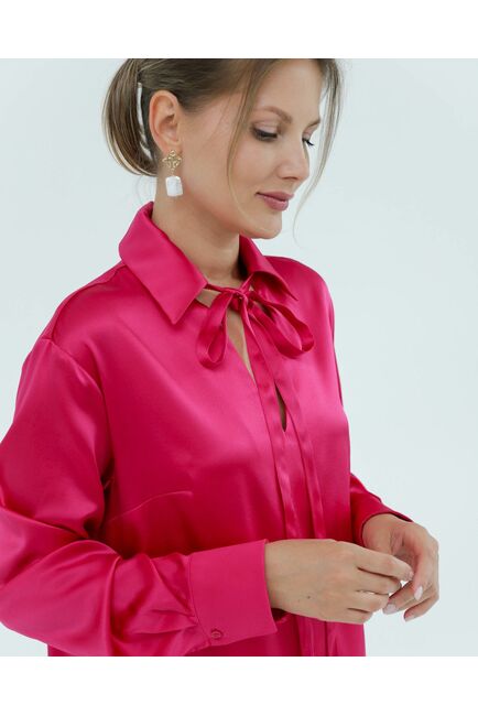 Женская рубашка из шёлка в розовом цвете 8821 от byME 