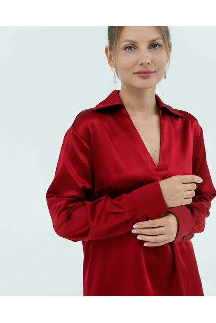 Женская рубашка из шёлка в красном цвете 8825 от byME 