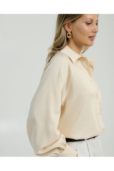 Женская рубашка из бамбука бежевая 8851 от byME 