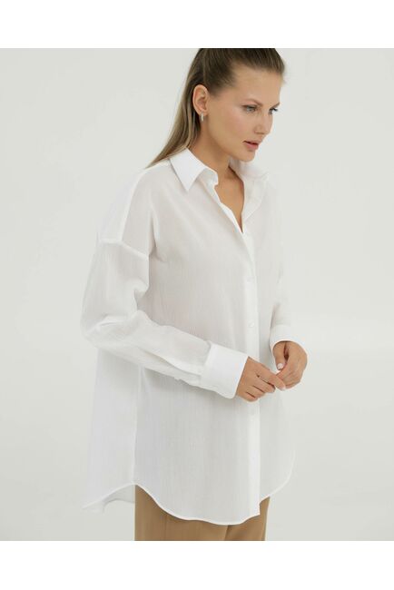 Рубашка хлопковая белая из ткани жатой фактуры 8868 от byME 