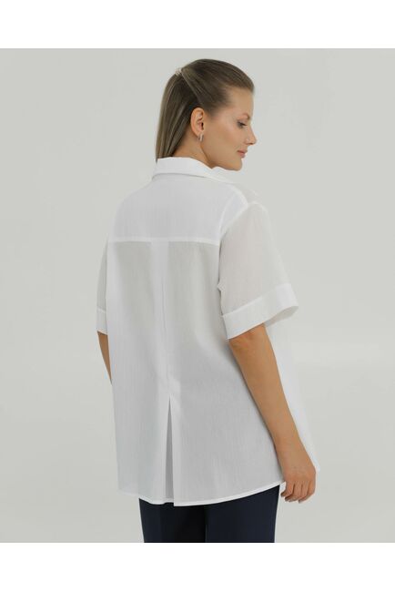 Рубашка хлопкавая  белая на запах из жатой фактуры 8887 от byME 