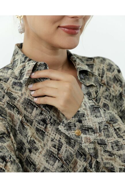 Рубашка шелковая принт рептилия 8907 от byME 