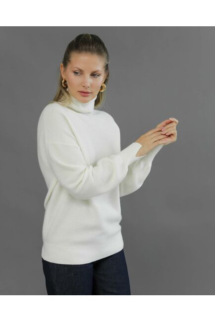 W0015W001 Джемпер из шерсти молочный от byME 