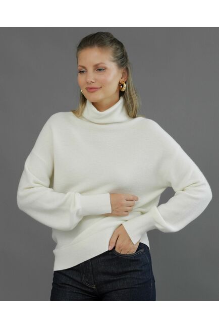 W0015W001 Джемпер из шерсти молочный от byME 