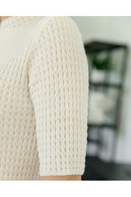 Джемпер из шерсти мериноса тонкой вязки молочный от byME 
