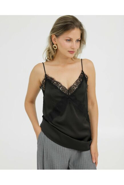Топ черный на тонких бретелях с кружевом - 375005 от LW 