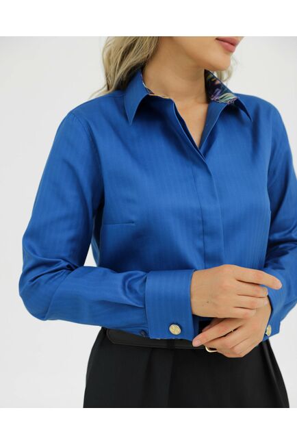 Рубашка хлопковая под запонки синяя с отделкой ирисы 8918 от byME 