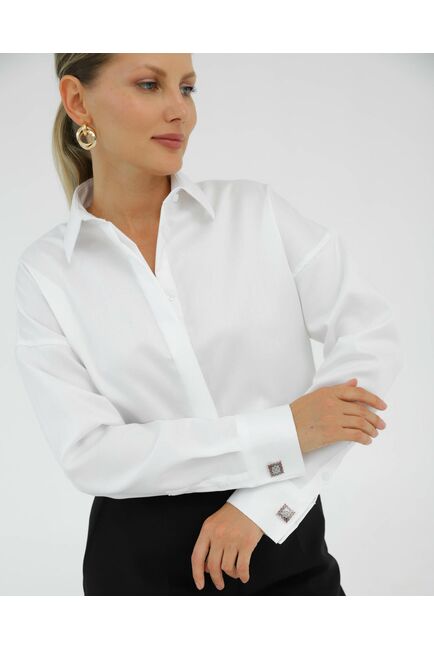 Рубашка хлопковая белая в прямом силуэте с универсальной манжетой 8931 от byME 