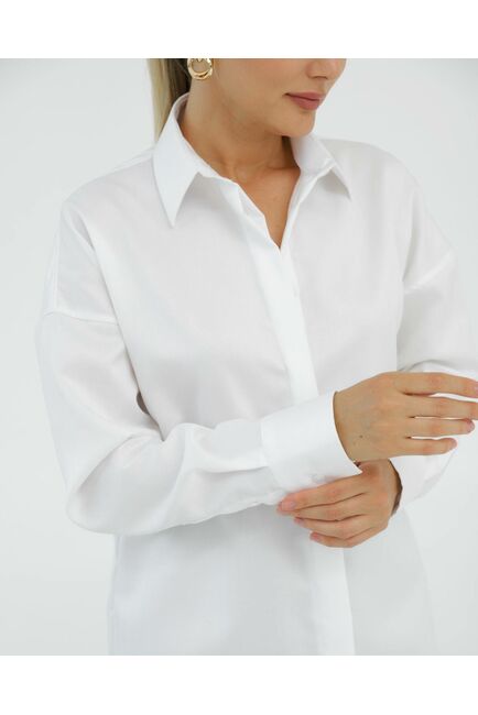 Рубашка хлопковая белая в прямом силуэте с универсальной манжетой 8931 от byME 