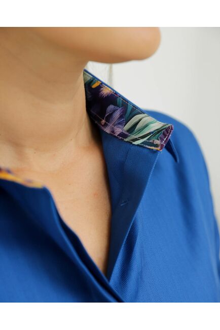 Рубашка хлопковая под запонки синяя с отделкой ирисы 8918 от byME 