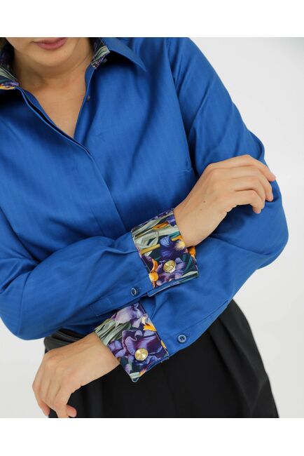 Рубашка хлопковая под запонки синяя с отделкой ирисы 8918 от byME 