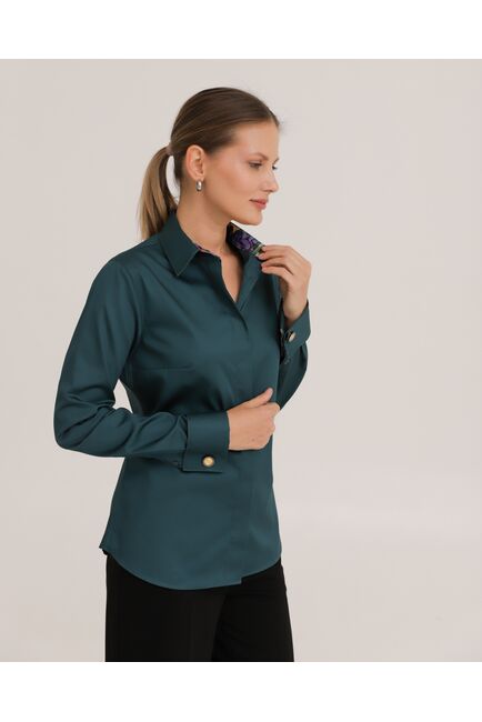 Рубашка хлопковая под запонки зеленая с отделкой ирисы 8919 от byME 