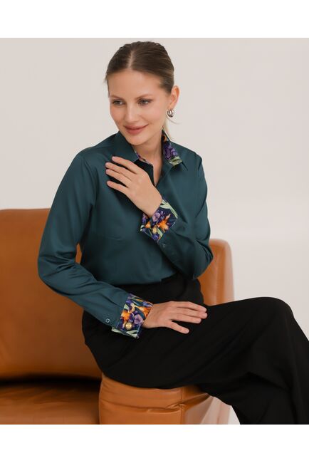 Рубашка хлопковая под запонки зеленая с отделкой ирисы 8919 от byME 