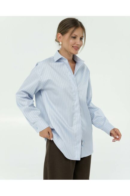Женска рубашка из фактурного хлопка в голубом цвете  8861 от byME 