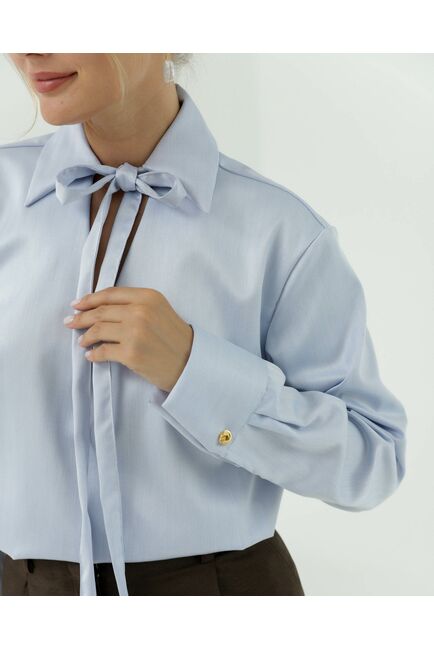 Рубашка хлопковая  голубая с лентой 8866 от byME 