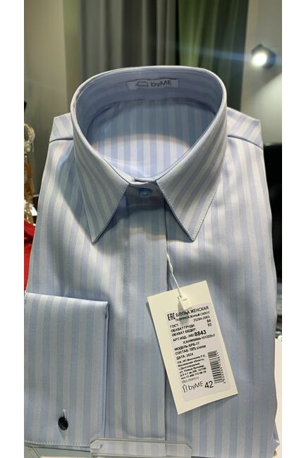 Женская рубашка под запонку голубая с фактурой ёлочка  8843 от byME 