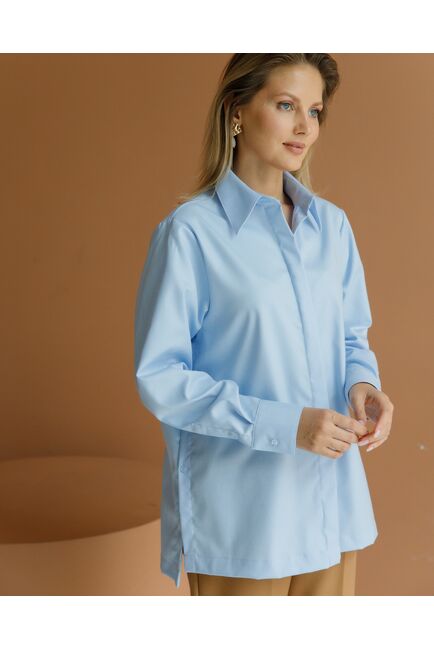 Женская рубашка с  пуговицами на боках голубая - 8408 от byME 