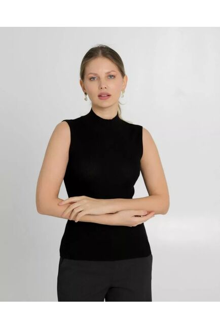 Топ из шерсти мериноса тонкой вязки и шелка Mulberry черный - 02B2430-black от byME 