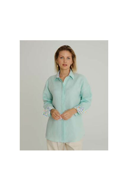 Женская рубашка в оверсайз мятная с отделкой  - 8578 от byME 