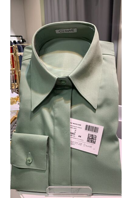 Рубашка из бамбука зеленая с универсальным манжетом - 8960 от byME 