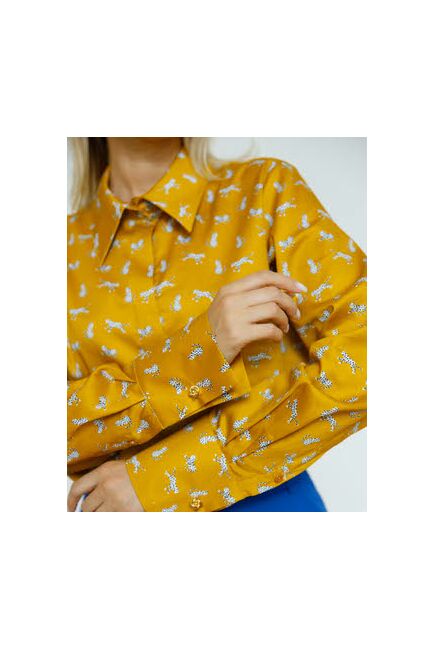 Женская рубашка прямого кроя с универсальной манжетой принт белые леопарды  8633 от byME 