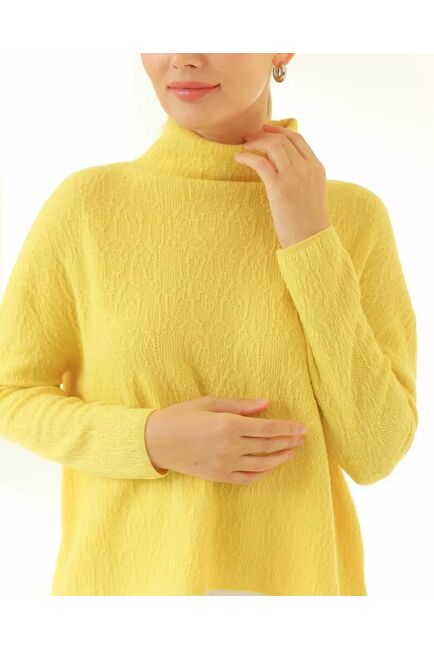 Джемпер из шерсти мериноса тонкой вязки  фактурный желтый от byME 