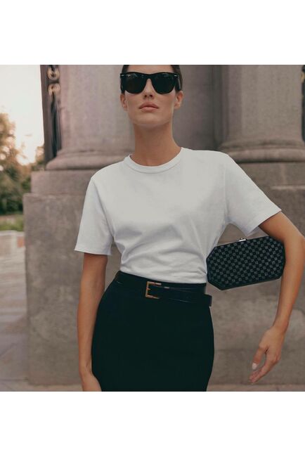 Женская футболка из хлопка белая от LW 