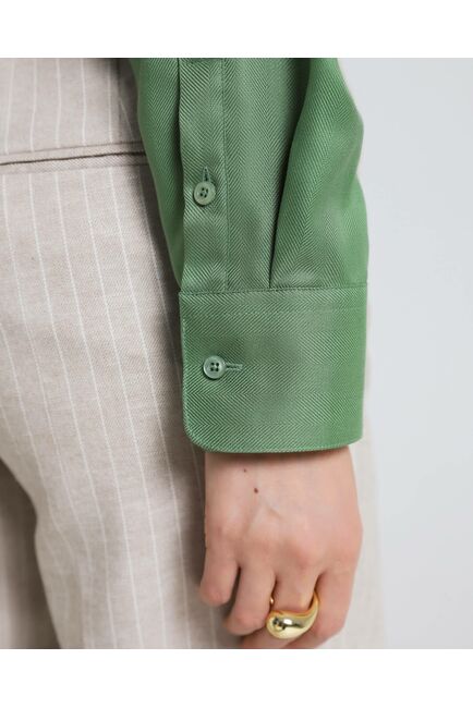 Женская рубашка из тенсела зеленая 8981 от byME 