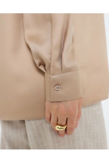 Женская рубашка бежевая из лиоцела 8975 от byME 