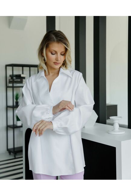 Женская рубашка на запа́х с поясом белая - 8525 от byME 