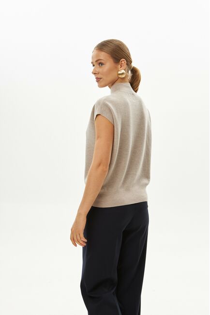 Топ из шерсти мериноса тонкой вязки и шелка Mulberry светло-серый от byME 