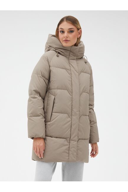 Женская зимняя куртка от byME 