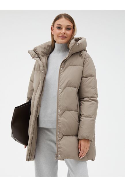 Женская зимняя куртка от byME 