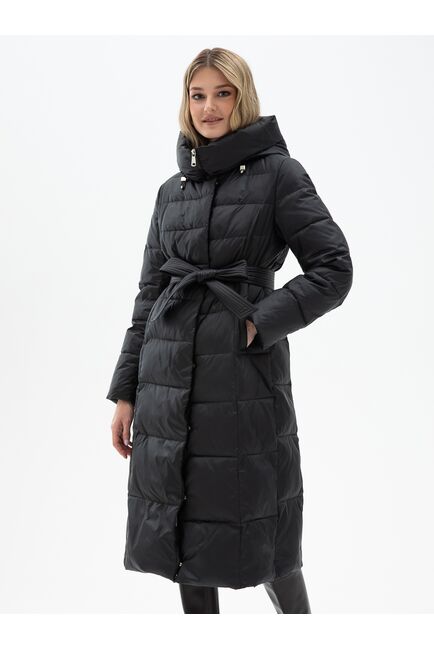 Женская зимняя куртка от byME 