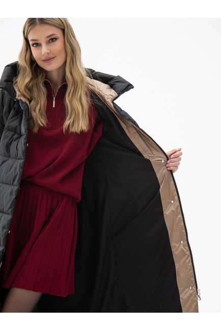 Женская зимняя куртка от byME 