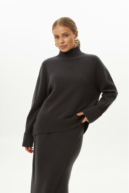 Свитер из шерсти с ангорой темно-серый от byME 